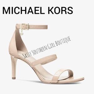 🆕⭐ Michael Kors nude patent leather sandal heels
